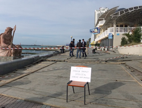 Участок в районе Зимнего театра в Сочи, где 5 января случился оползень. 7 января 2012 г. Фото Светланы Кравченко для "Кавказского узла"