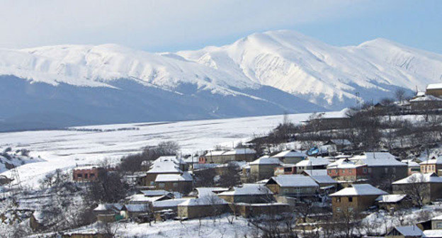 Селение казанищ. Село нижнее Казанище. Казаныш Дагестан. Горы Казанище. Эрпели горы зимой.