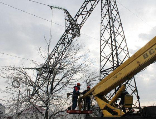 Восстановление электроснабжения в Краснодарском крае. 23 января 2014 г. Фото: http://www.kubanenergo.ru