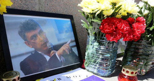 Портрет Бориса Немцова на Москворецком мосту. Фото: Ivan Trefilov (RFE/RL)