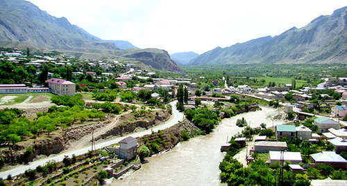 Гергебиль, Дагестан.  Фото http://www.odnoselchane.ru/?init_id=17948&page=photos_of_category&pg=2&sect=355&com=photogallery