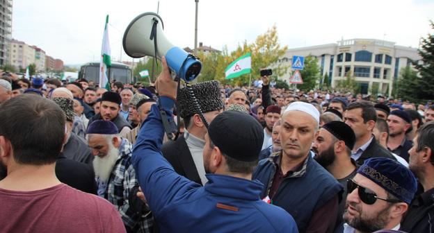 Акция протеста в Магасе 5 октября 2018 года. Фото Магомеда Муцольгова, http://www.kavkaz-uzel.eu/blogs/342/posts/34807