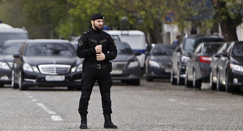 Сотрудник силовых структур. Грозный, Чечня. Фото: REUTERS/Maxim Shemetov