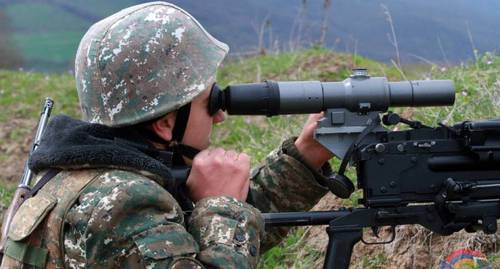 Военнослужащий Армии обороны Нагорного Карабаха. Фото пресс-службы Минобороны Нагорного Карабаха http://nkrmil.am/news/view/2886.