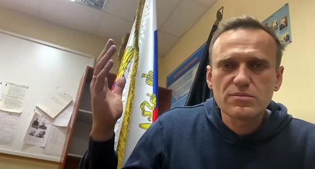 Алексей Навальный в здании суда 18 января 2021 г. Кадр видео Навальный LIVE https://www.youtube.com/watch?v=oRRnj835SdI