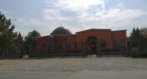 Мечеть в поселке Яблоновском. Фото: mahfouz.siag1 https://yandex.ru/