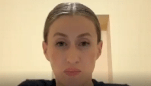 Лейла Батчаева. Скриншот видео https://www.youtube.com/watch?v=EdxvCyTSznw
