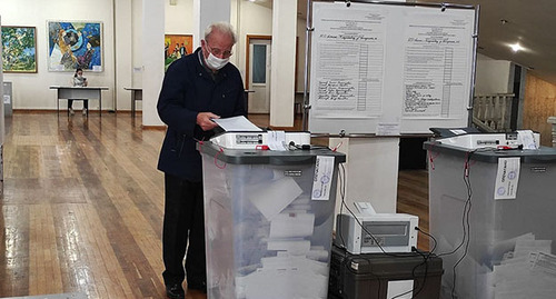На избирательном участке во Владикавказе. 19 сентября 2021 г. Фото Эммы Марзоевой для "Кавказского узла"