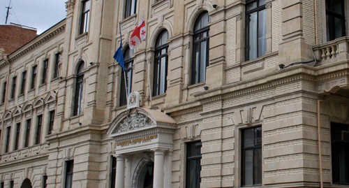 Здание Верховного суда в Тбилиси. Фото Alsandro - https://ru.wikipedia.org/wiki/Верховный_суд_Грузии