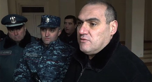 Начальник областного управления полиции Карен Акопян. Скриншот видео https://www.youtube.com/watch?v=oKoeZvas-w0