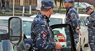 Сотрудники полиции Чечни. Фото Магомеда Магомедова для "Кавказского узла"