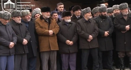 Похороны сержанта Илеза Торшхоева. 2 марта 2022 г. Фото: официальный сайт правительства Республики Ингушетия 