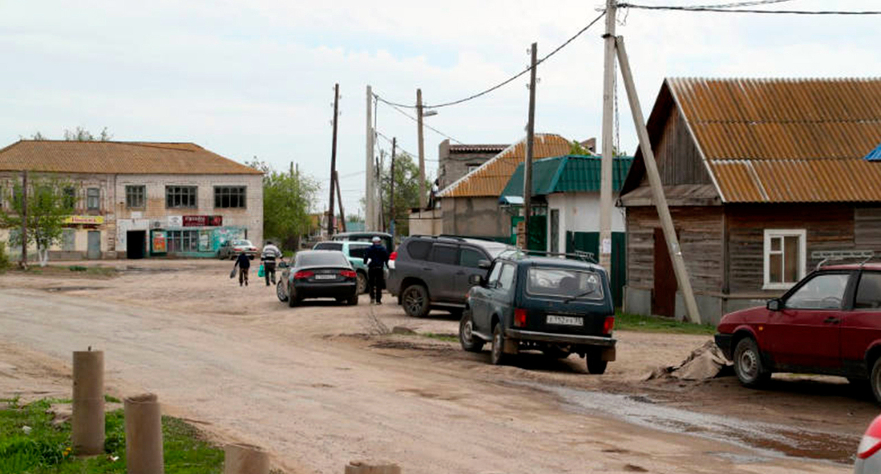 Капустиным яром. Село Капустин Яр Астраханской области. Село Капустин Яр Ахтубинский район Астраханская область. С Капустин Яр Ахтубинский район. Село Капустин Яр Капустин.