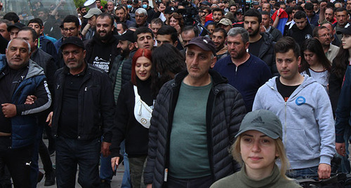 Участники протестной акции в Ереване. Май 2022 г. Фото Тиграна Петросяна для "Кавказского узла"