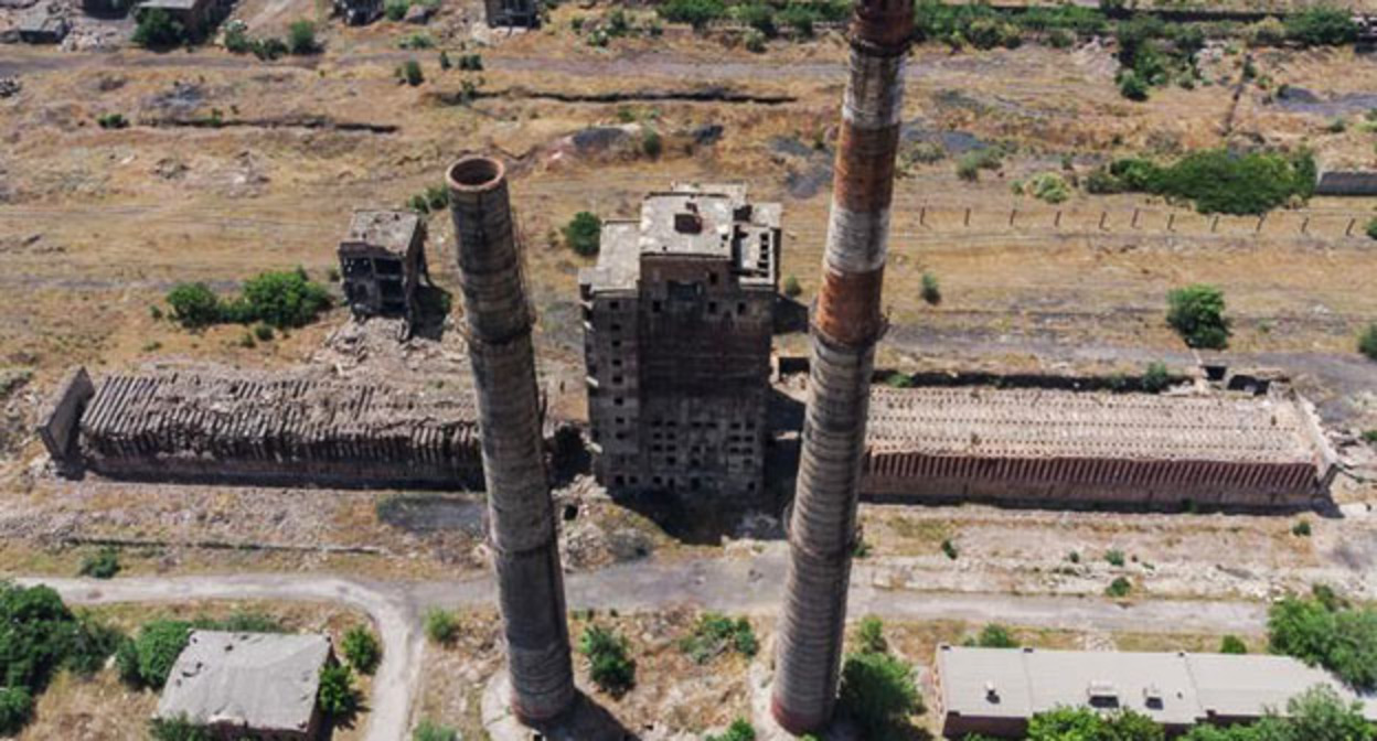Руставский металлургический завод. Фото: Helios40 http://wikimapia.org