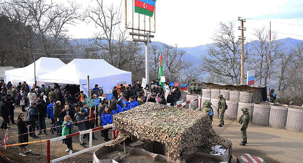 Заблокированный Лачинский коридор. Фото: https://mediamax.am/ru/news/karabakh/49726/