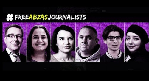 Баннер кампании Фото https://europeanjournalists.org/blog/2024/08/19/azerbaidjan-23-journalists-in-jail-ahead-of-cop29/