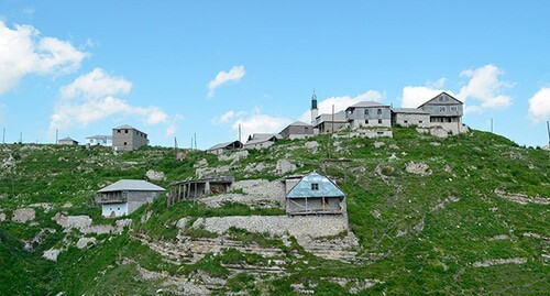 Село Старый Сивух. Фото: https://oksmpt-gumbet.dag.muzkult.ru/media/2019/01/11/1270614385/file11100.jpg https://ru.wikipedia.org