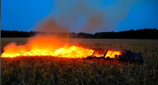 Остатки БПЛА. Иллюстрация создана «Кавказским узлом» с помощью ИИ в программе Photoshop 