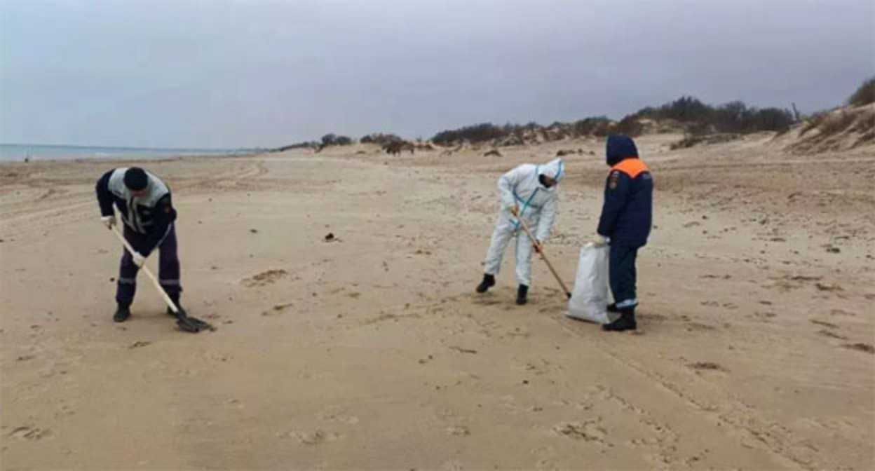 Пляж в Анапе. Фото: Телеграм-канал «Оперативный штаб - Краснодарский край» Пляж в Анапе. Фото: Телеграм-канал «Оперативный штаб - Краснодарский край»