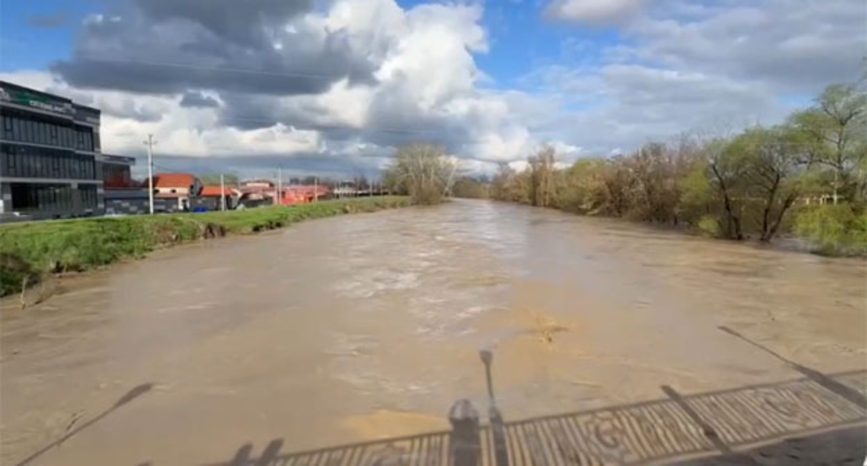 Наводнение в Чечне. Фото: МЧС России Наводнение в Чечне. Фото: МЧС России