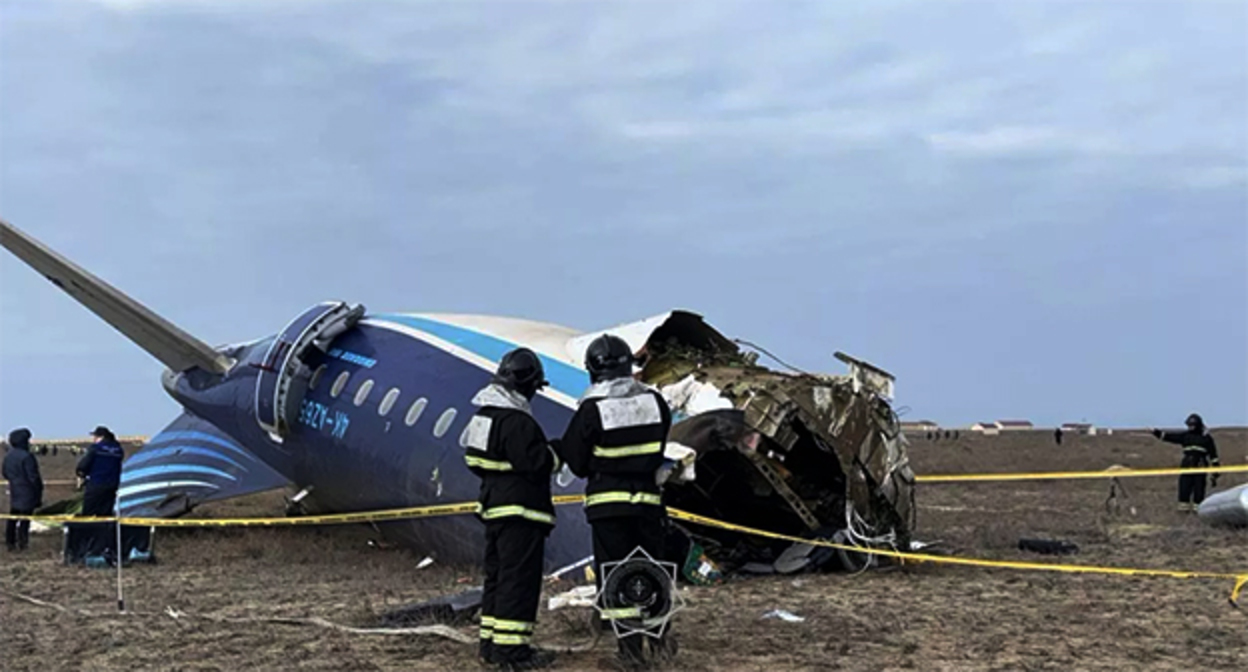 Крушение самолета AZAL. Декабрь 2024 г. Фото: МЧС Республики Казахстан Крушение самолета AZAL. Декабрь 2024 г. Фото: МЧС Республики Казахстан